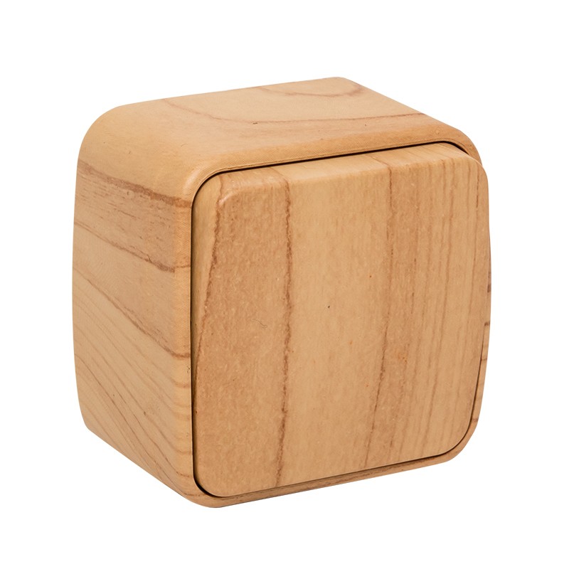 Выключатель одноклавишный ОП Минск 10А светлое дерево