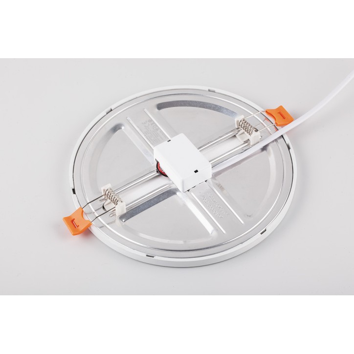 Светильник светодиодный ДВО-9w 4000K 720Лм slim белый с регулируемым монтажным диаметром (до 100мм) Светильник светодиодный ДВО-9w 4000K 720Лм slim белый с регулируемым монтажным диаметром (до 100мм)