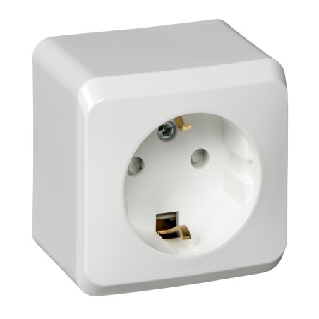 ЭТЮД Розетка наружная с заземлением со шторками белая