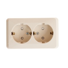 ЭТЮД Розетка двойная наружная с заземлением со шторками бежевая
