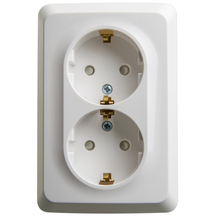 ЭТЮД Розетка угловая двойная наружная с заземлением со шторками 16А 250B белый ЭТЮД Розетка угловая двойная наружная с заземлением со шторками 16А 250B белый