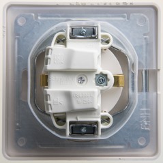GLOSSA Розетка с заземлением со шторками с крышкой IP44 перламутр в сборе