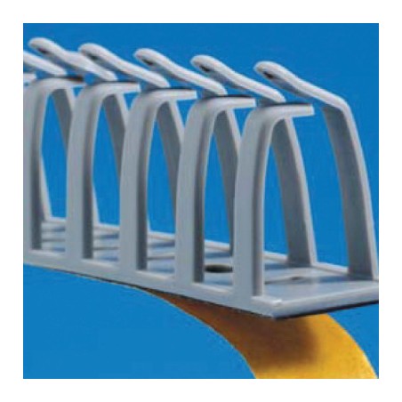 Миниканал перфорированный, гибкий, самоклеящийся, FD32