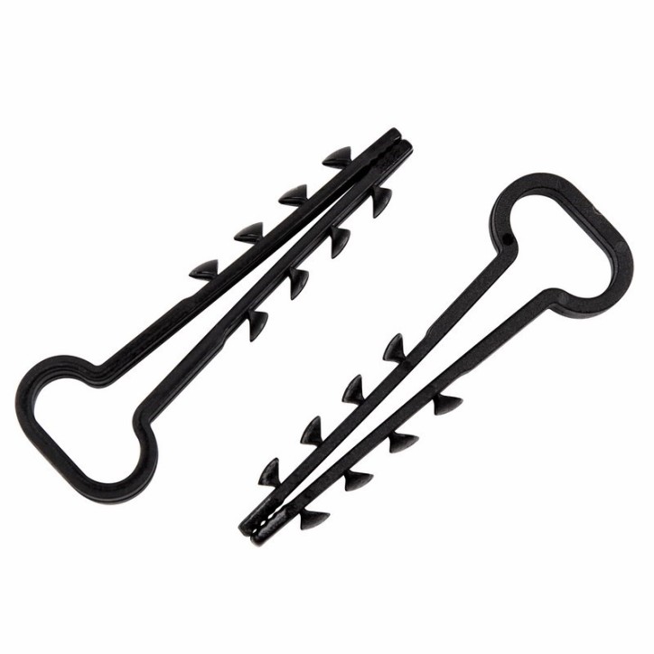 Дюбель-хомут нейлоновый 6-12мм. прямоугольный. черный (100 шт/уп) Дюбель-хомут нейлоновый 6-12мм. прямоугольный. черный (100 шт/уп)