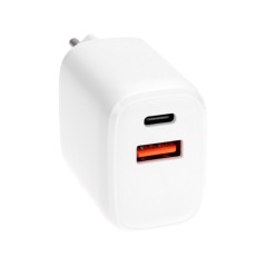 Сетевое зарядное устройство USB QC (20W) + Type C PD (20W), белое