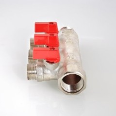Коллектор 3/4'x3 выхода 1/2' НР с отсекающими кранами