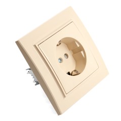 Розетка одноместная с/з,с защитной шторкой,250В, 16А, серия Эрна, слоновая кость Stekker