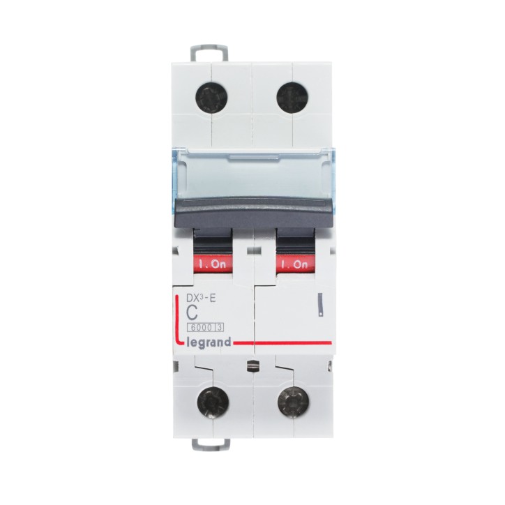 Выключатель автоматический двухполюсный 6А C DX3-E 6кА