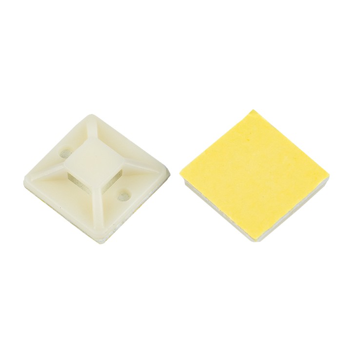 Площадка самоклеющаяся 20х20мм (100шт)