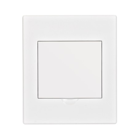 Корпус пластиковый встраиваемый белая дверь 1 ряд 4 мод. IP41 ЩРВ-П