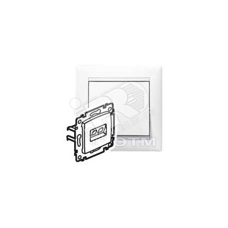 VALENA Розетка компьютерная RJ45х1 в рамку UTP белая