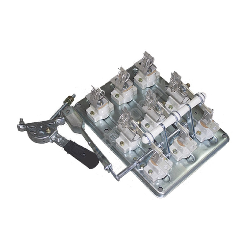 Рубильник РПС 4 400А левый У3 без ПН2