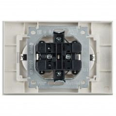 BRITE Розетка двойная с заземлением с защитными шторками 16А в сборе РСш12-3-БрБ белый