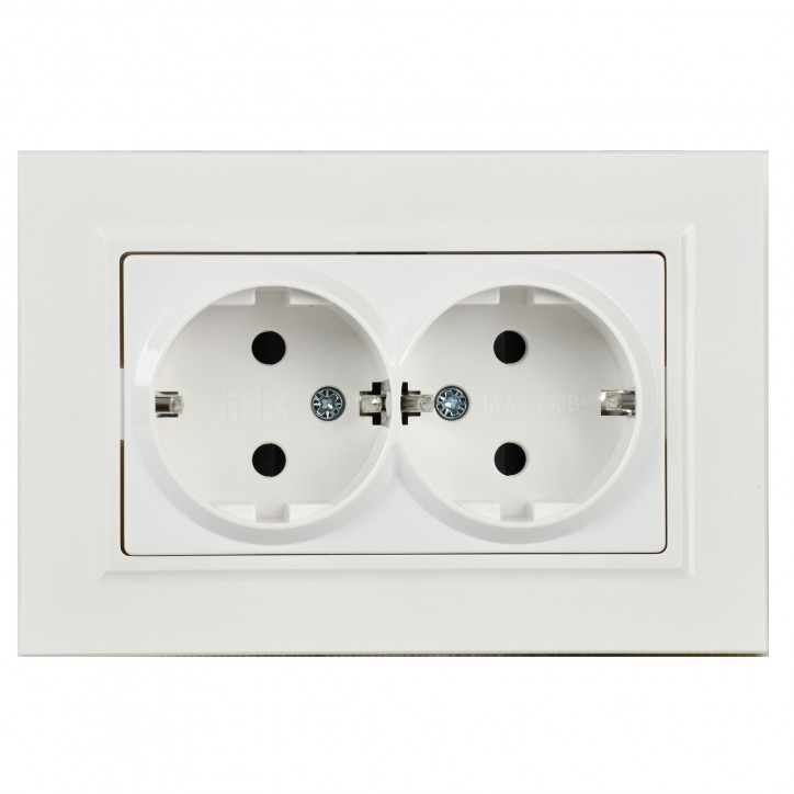 BRITE Розетка двойная с заземлением с защитными шторками 16А в сборе РСш12-3-БрБ белый