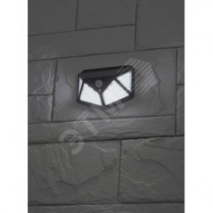 Фасадный светильник с датч. движ. и 4-мя плоск. освещ., на солн. бат.100 LED,300 lm ERAFS100-04