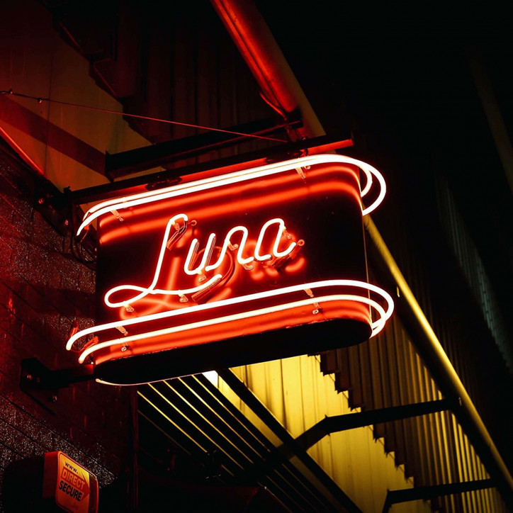 Лента светодиодная LEDх144/м 1м 12w/m 220в IP67 3000К неоновая Лента светодиодная LEDх144/м 1м 12w/m 220в IP67 3000К неоновая