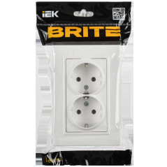 BRITE Розетка 2-местная с заземлением без защитных шторок плоская 16А в сборе РСПл12-3-БрАБ арктический белый IEK
