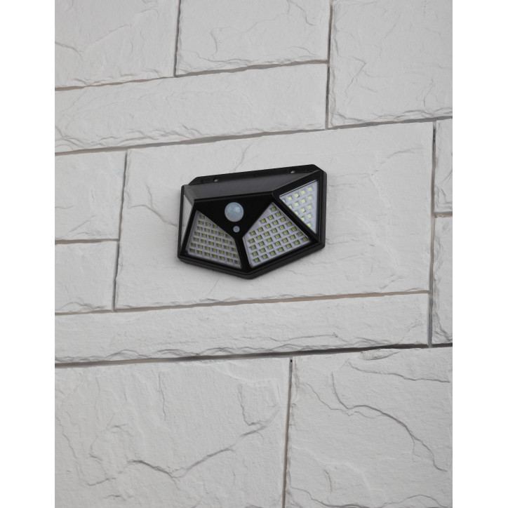 Фасадный светильник с датч. движ. и 4-мя плоск. освещ., на солн. бат.100 LED,300 lm ERAFS100-04