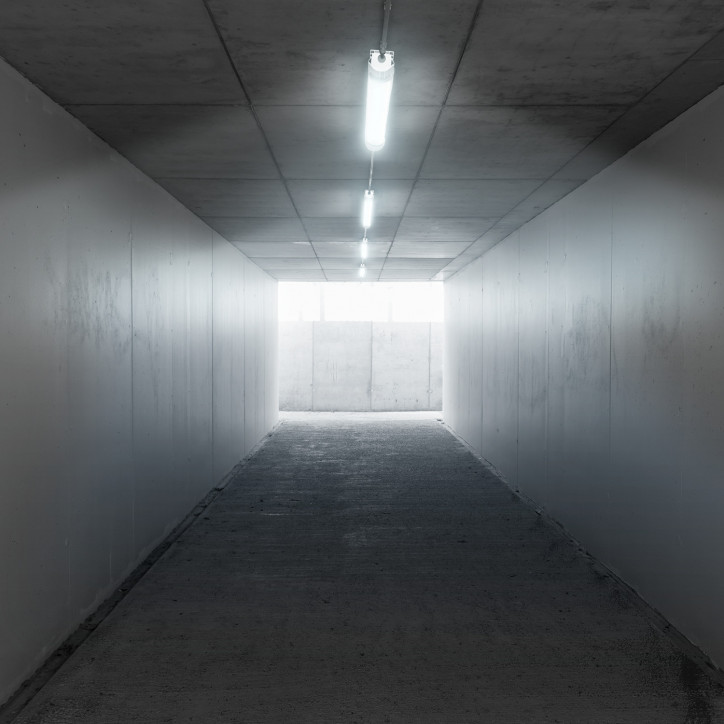 Светильник промышленный линейный ДСП 18 Вт 1720 лм 6500К AC 220В IP65 570х60х55мм матовый сквозная п