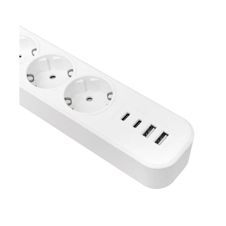 Удлинитель LUX 5 гнезд 2USB 2,4А+2type-C 5 метров 1,5мм2 EKF Удлинитель LUX 5 гнезд 2USB 2,4А+2type-C 5 метров 1,5мм2 EKF