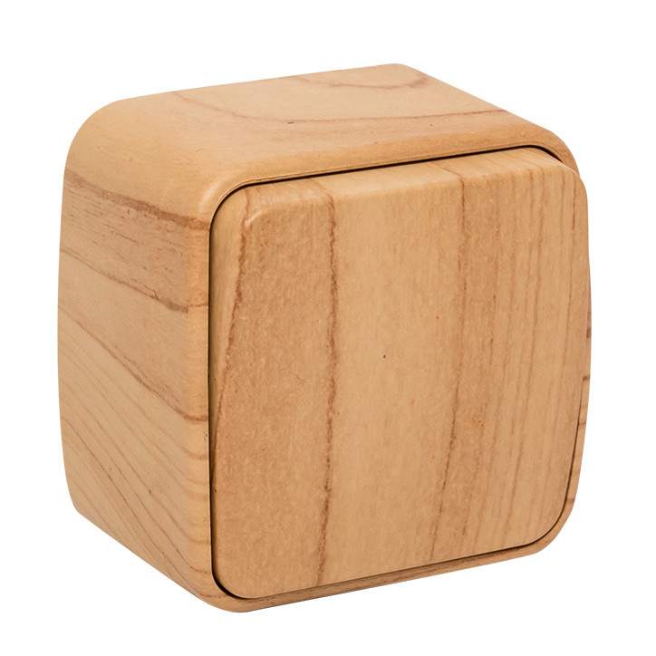 Выключатель одноклавишный ОП Минск 10А светлое дерево Выключатель одноклавишный ОП Минск 10А светлое дерево