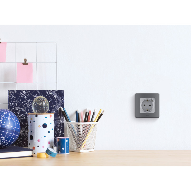 Рамка 1 пост INSPIRIA дымчатый Рамка 1 пост INSPIRIA дымчатый