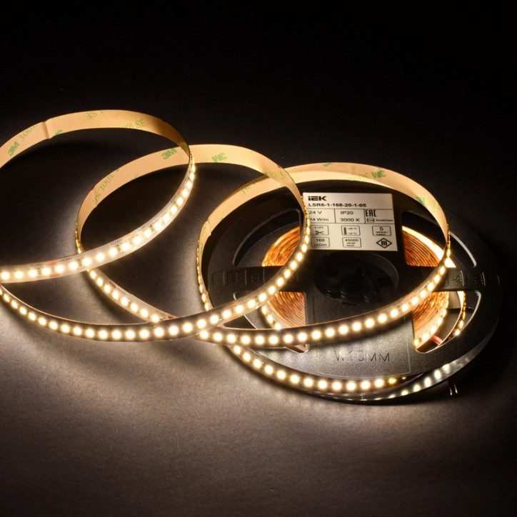 Лента светодиодная 5м SMD2835 168LED/м 14Вт/м IP20 ширина 10мм 24В теплый белый IEK Лента светодиодная 5м SMD2835 168LED/м 14Вт/м IP20 ширина 10мм 24В теплый белый IEK