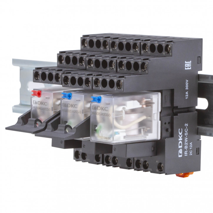 Реле миниатюрное промышленное общего назначения, 4CO, ком. ток 6А, AgSnO2, напряжение 230V AC, опция: тест-кнопка+светодиод