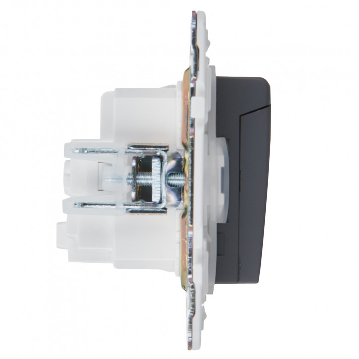 SKANDY Розетка 1-местная с заземлением с защитными шторками и крышкой 16А IP44 SK-R11T титан IEK SKANDY Розетка 1-местная с заземлением с защитными шторками и крышкой 16А IP44 SK-R11T титан IEK