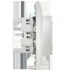 SKANDY Розетка 2-местная с заземлением с защитными шторками 16А в сборе SK-R07W арктический белый IEK
