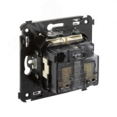 Avanti Розетка в стену, 2P+E, с защитными шторками, ''Ванильная дымка''