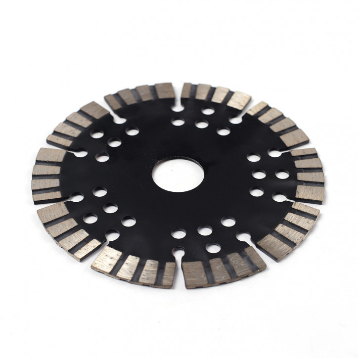 Диск алмазный турбо-сегментный MAX CUT PRO для армированного бетона 125 мм