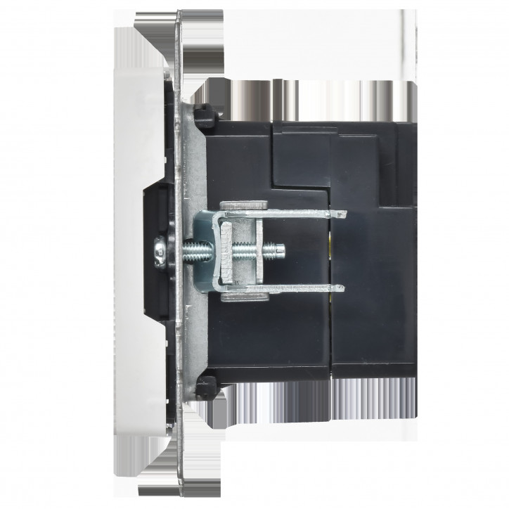 BRITE Розетка USB A+A 5В 3,1А РЮ10-1-БрАБ арктический белый IEK BRITE Розетка USB A+A 5В 3,1А РЮ10-1-БрАБ арктический белый IEK